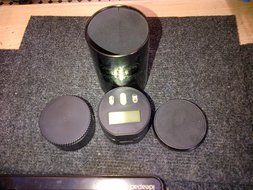 UNIQUE SCALE WITH A GRINDER ALL IN A NICE CAN. N3
