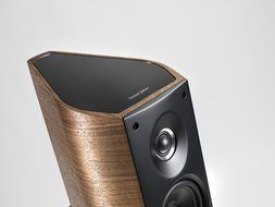Sonus faber Venere 1.5 Bookshelf Speaker (Pair, Walnut) N17