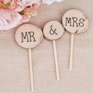 Pixnor Wooden Round Mr Mrs Shabby Chic Rustic Wedding Cake Topper Pick Decoration N5