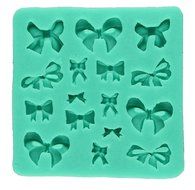 niceEshop(TM) Snowflake Shape Christmas Party Silicone Cake Molds Decoration Fondant Baking Mold,Random Color N3