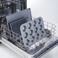 Calphalon Nonstick Bakeware, Cupcake/Muffin Pan, 12-cup N3