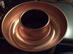 Vintage Coppertone Copper Tone 10 x 2 1/2 Inch Ring Jell-O Mold / Cake Baking Pan N2