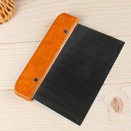 Y&amp;XL&amp;H Stainless Steel Dough Scraper with Wood Handle (Random Color) 14.910.60.0.3cm N3