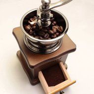 Manual Wooden Coffee Mill Grinder Vintage Style Coffee Bean Grinder with Drawer