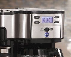 Hamilton Beach Single Serve Coffee Brewer and Full Pot Coffee Maker, 2-Way (49980A) N4