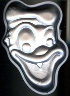 Wilton Cake Pan: Donald Duck - Small (515-515, 1976)