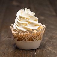 Bride Cupcake Wrappers x 100pcs in shimmering ivory white. 22 different wraps to make your wedding or birthday... N43