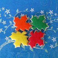 Mini Maple Leaf Cookie Cutter- Stainless Steel