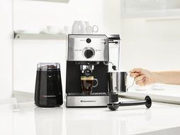 7 Pc All-In-One Espresso Machine Bundle Set, 15 Bar Pump - (INCLUDES: Electric Coffee Bean Grinder, Portafilter... N7