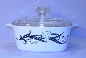 Corning Black Tulips Pattern 2 Quart Casserole with Lid