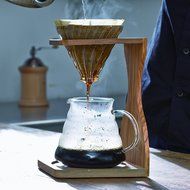 Hario VSS-1206-OV V60 Olive Wood Stand Set