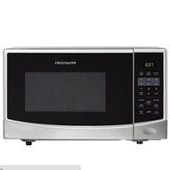 Frigidaire 0.9 Cu Ft 900W Countertop Microwave Oven, Stainless Steel