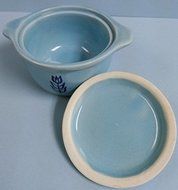 Vintage Cronin Pottery - Bake Oven USA - Small Blue Tulip Casserole Dish with Lid N3