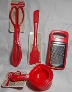 Betty Crocker 4 pc utensil set; grater, salad tongs, spatula, measuring cups