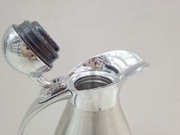 Premium 2L Vacuum Insulated Carafe/Coffee Carafe by Ksendalo, With Press Button Top, Double Wall/18/8 Austenitic... N2