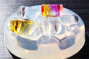 Clear-silicone Ring mold. 5pc-Size 7, 7.5, 8, 8, 9.5.(1-03) N5