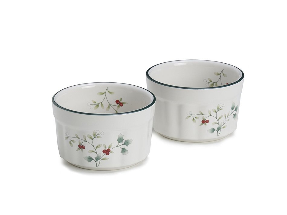 Pfaltzgraff Winterberry Ramekins (9-Ounce, Set of 2)