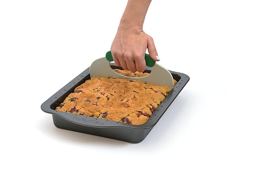 BergHOFF Perfect Slice 9" x 13" Cake Pan with Tool N2