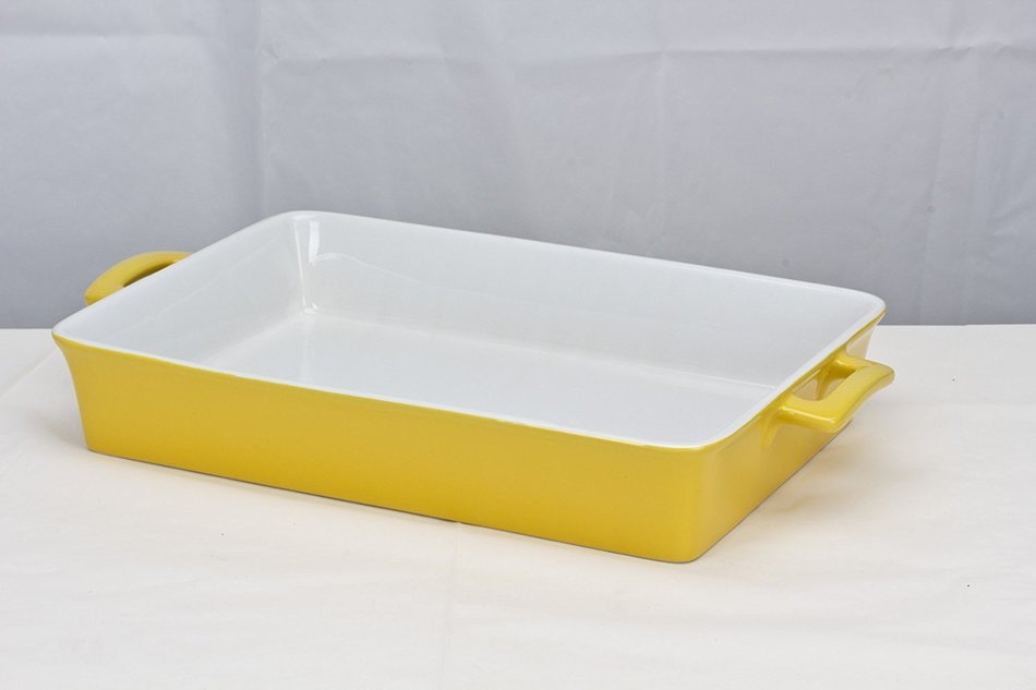 Baker Color: Yellow