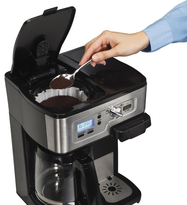 Hamilton Beach 49983 12 Cup 2Way FlexBrew Digital Single with Bonus 58148 Blender