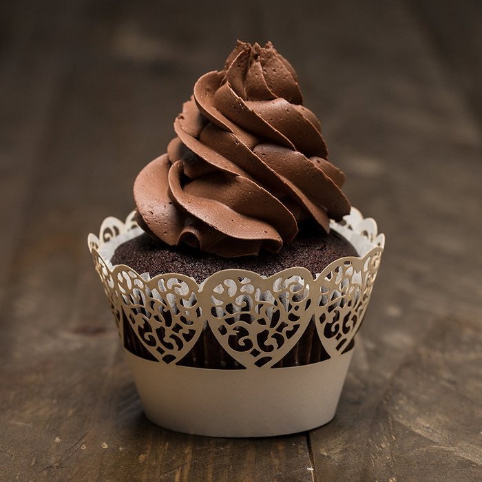 Bride Cupcake Wrappers x 100pcs in shimmering ivory white. 22 different wraps to make your wedding or birthday... N19