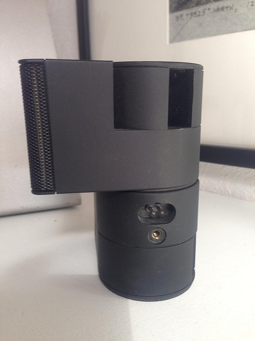 Bose premium jewel cube speaker black w/wire