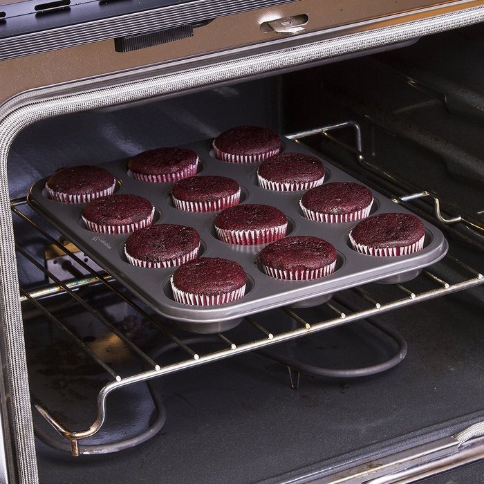 Ecolution Bakeins 12 Cup Muffin and Cupcake Pan &ndash; PFOA, BPA, and PTFE Free Non-Stick Coating &ndash; Heavy Duty Carbon... N3