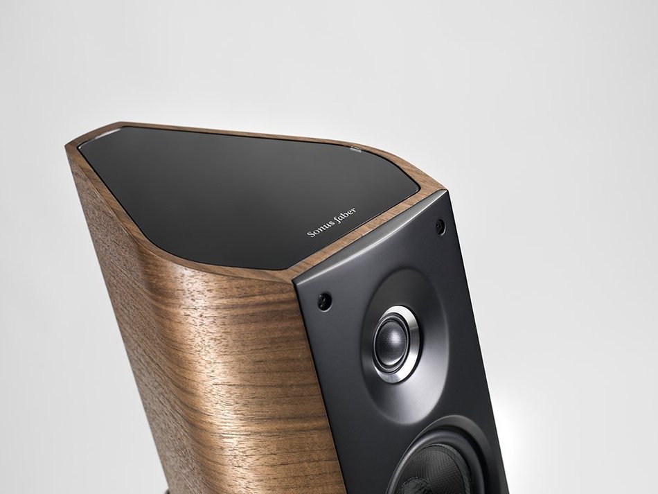 Sonus faber Venere 1.5 Bookshelf Speaker (Pair, Walnut) N17
