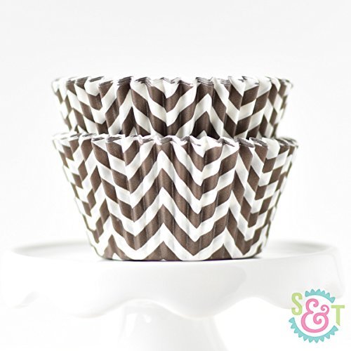 Chevron Navy BakeBright Greaseproof Cupcake Liners N4