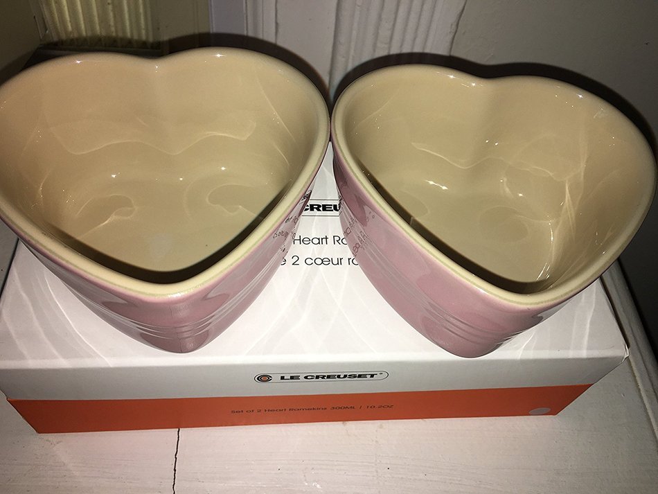 le creuset heart ramekin