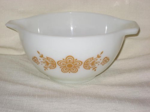1960-70's Vintage Pyrex " Butterfly Gold #1 - 1 1/2 Pint Cinderella Mixing Nesting Batter Bowl