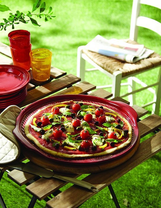 Emile Henry Made In France Flame Pizza Stone, 14.6 x 14.6", Charcoal N3