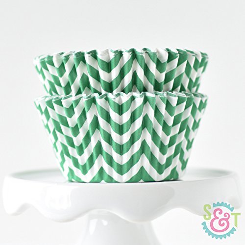Chevron Navy BakeBright Greaseproof Cupcake Liners N5