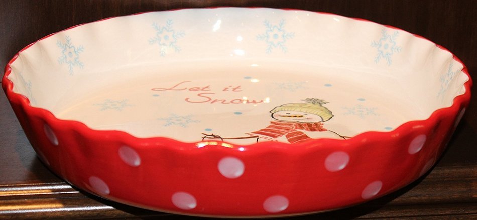 Grace's Pantry "Let it Snow" Pie dish