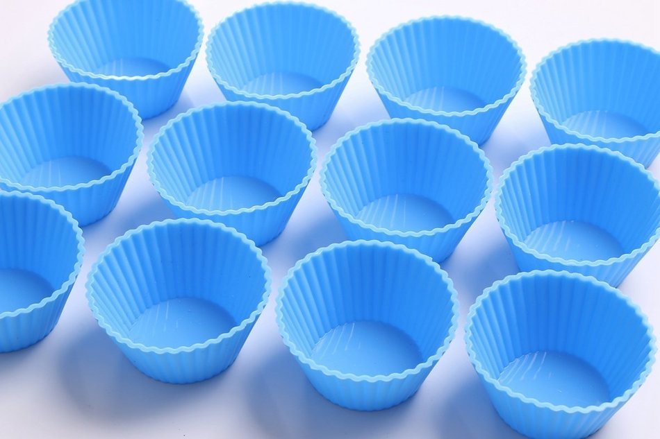 Jacobake Silicone Cupcake Liners Reusable Silicone Muffin Liners Silicone Muffin Cups for Baking(12 Pack Red)... N10