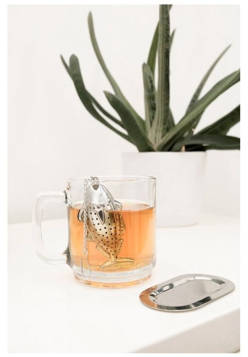 Kikkerland Fish Tea Infuser and Drip Tray, Silver N2