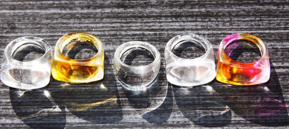 Clear-silicone Ring mold. 5pc-Size 7, 7.5, 8, 8, 9.5.(1-03) N2