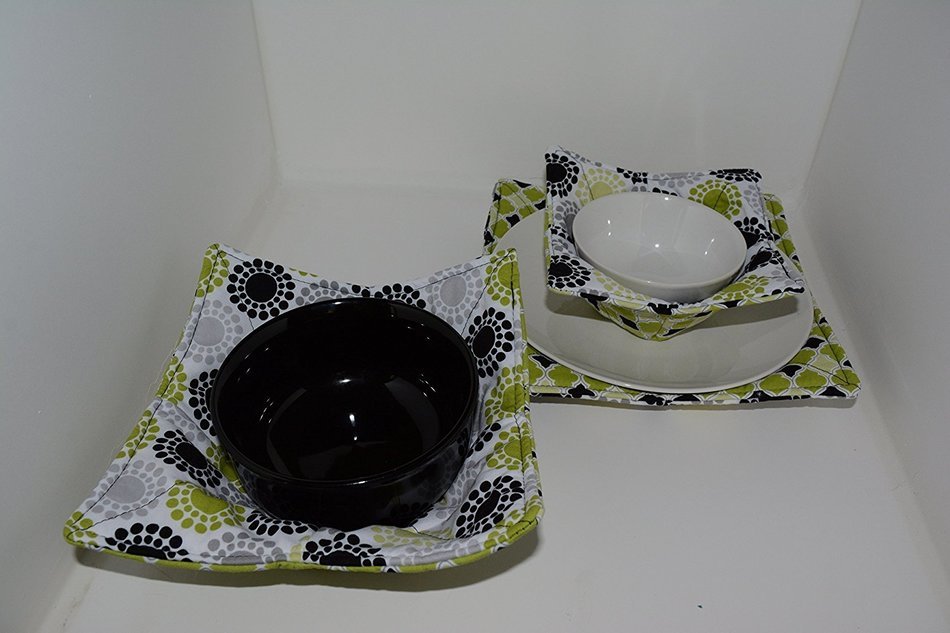 Microwave Bowl Cozies // Reversible // Set of 3 // 1 Small Bowl Cozy // 1 Medium Bowl Cozy // 1 Dinner Plate Cozy... N11