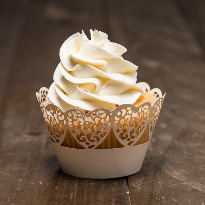 Bride Cupcake Wrappers x 100pcs in shimmering ivory white. 22 different wraps to make your wedding or birthday... N43
