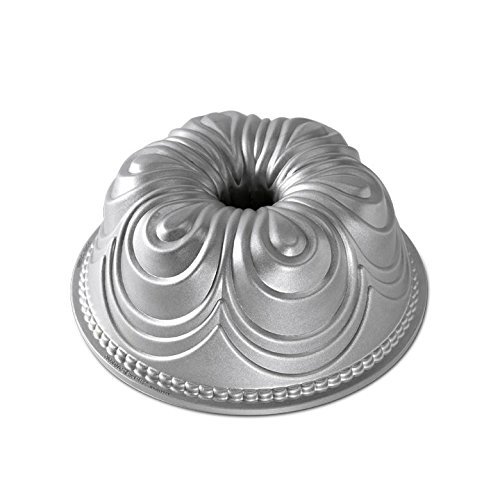 Nordic Ware 87437 Cliffon Bundt