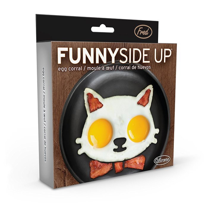 Fred & Friends FUNNY SIDE UP, Skull Egg Mold N15