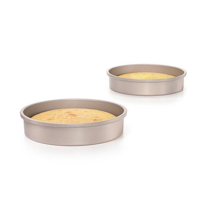 OXO Good Grips Non-Stick Pro Cake Pan, 9" x 13" N2