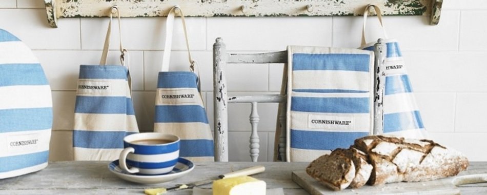 T&G Cornishware Blue and White Striped Tea Cosy Cozie 7CNH04 N2