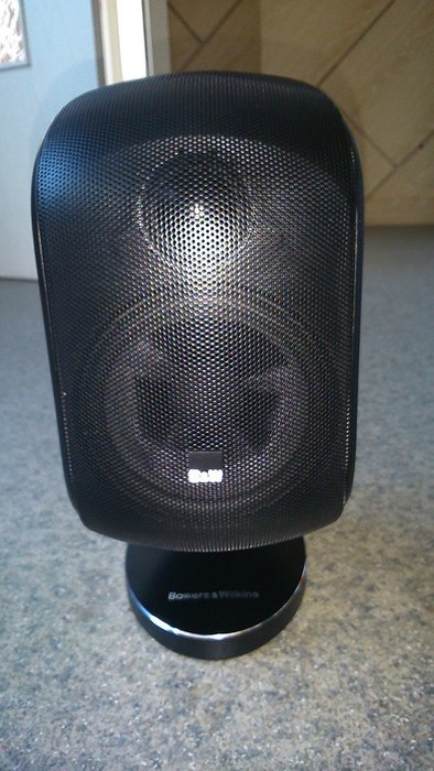 Bookshelf Speakers Bowers And Wilkins M1 Speaker N2