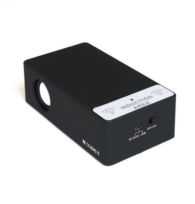 LAYEN&reg; Black Portable Speaker Optmised for Apple Devices. Wireless Speaker for iPhones, iPods, Smartphones - Give... N4