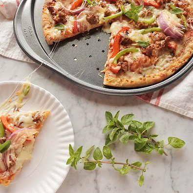 Wilton Advance Select Premium Nonstick 14-Inch Pizza Crisper in Gunmetal N5