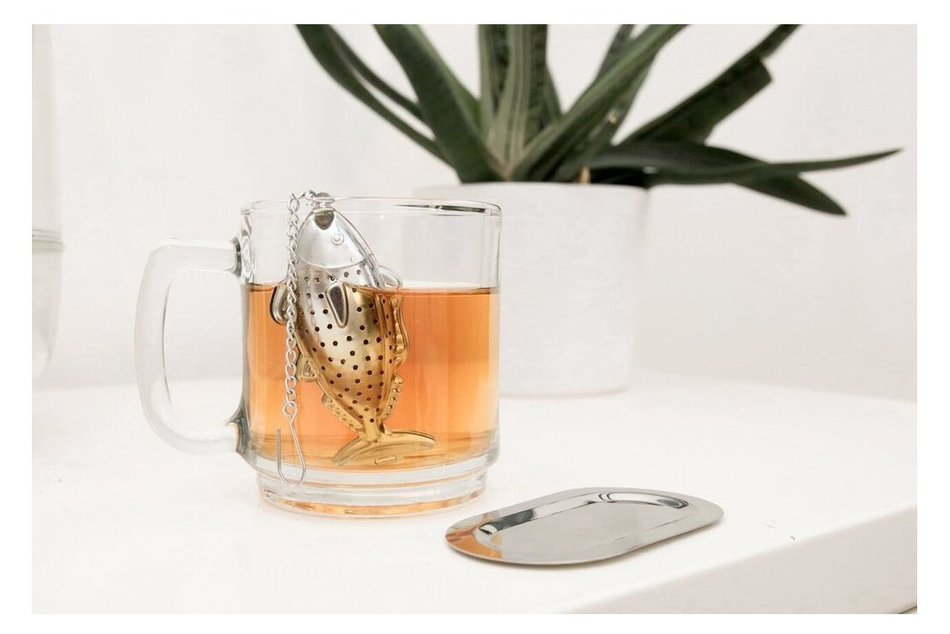 Kikkerland Fish Tea Infuser and Drip Tray, Silver N6