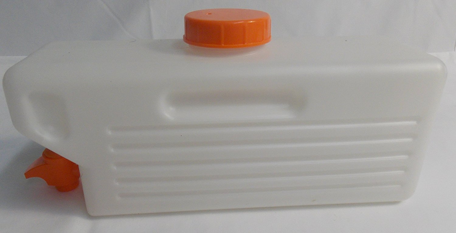 No-Spill 5 Gallon Red Plastic Gas Can - Big R