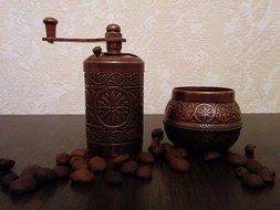 Armenian Coffee Grinder, 3 Different Colors, 4.2&#039;&#039; Spice Grinder, Pepper Mill (Copper)