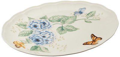 Lenox Butterfly Meadow Scalloped Oval Baker N11